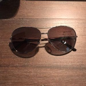 Burberry aviator sunglasses